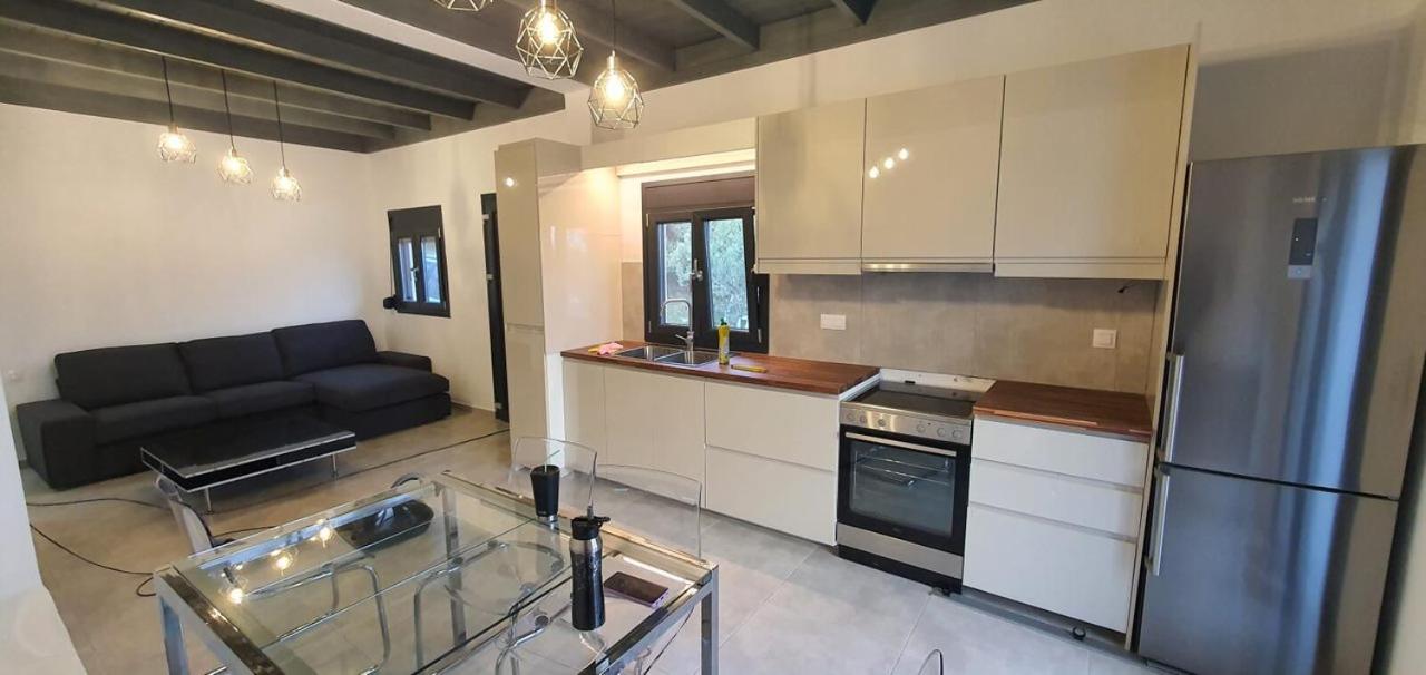 Casa Di Olive, All Seasons Accommodation Goudhouros エクステリア 写真